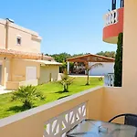 Διαμέρισμα Verano Oasis Apartment_near The Sea-free Parking